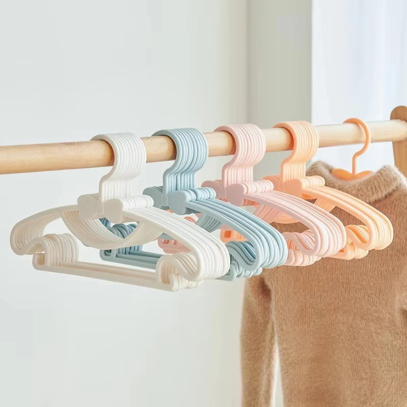 Baby Clothing Hanging Rack - 10 adet Bebek Elbise Askısı Rafları